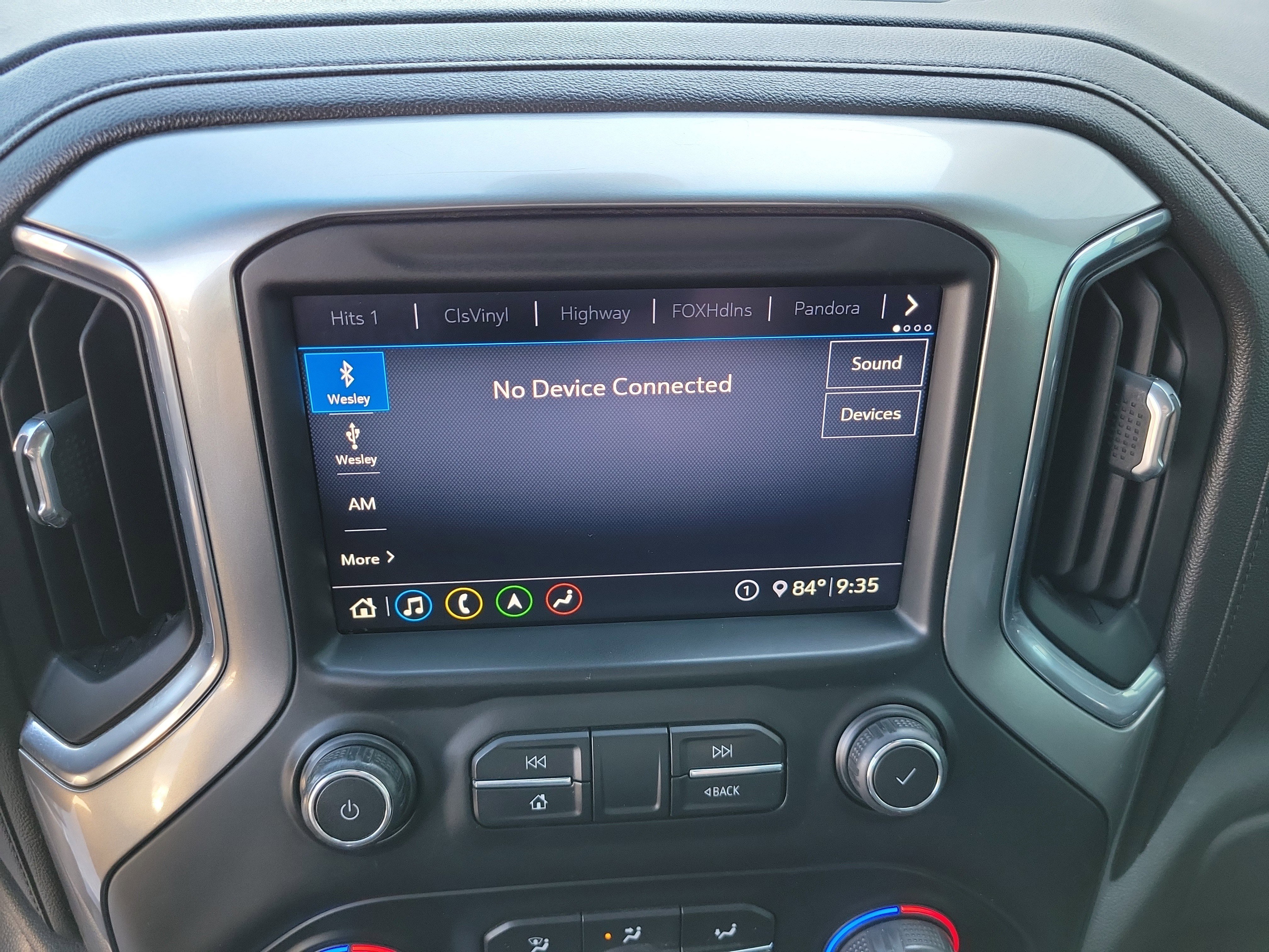 Used 2020 Chevrolet Silverado 2500 LTZ w/ LTZ Premium Package image 15