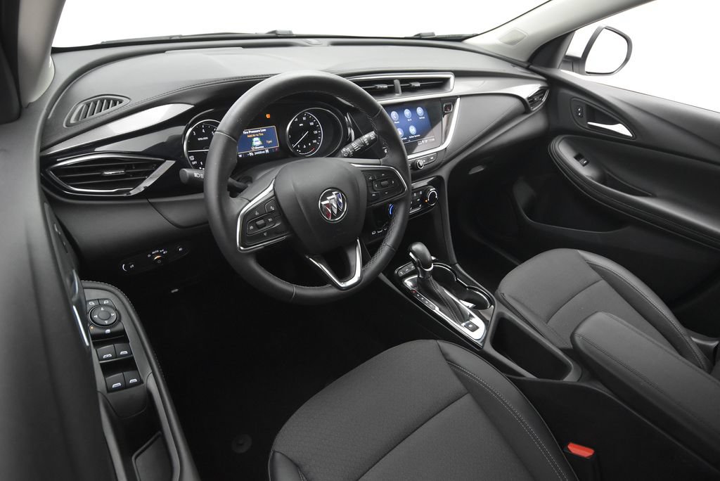 Used 2023 Buick Encore GX Preferred w/ Cold Weather Comfort Package AWD/4WD image 28
