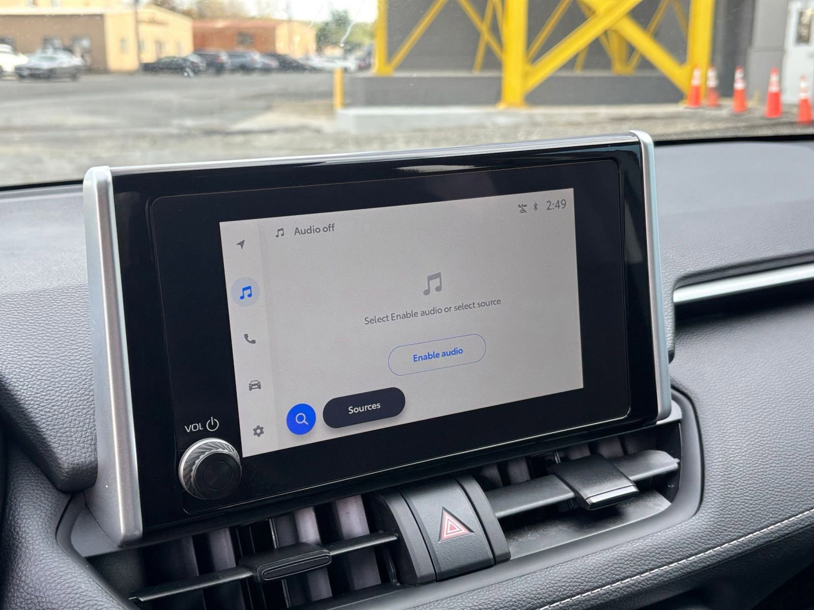 Used 2025 Toyota RAV4 XLE image 20