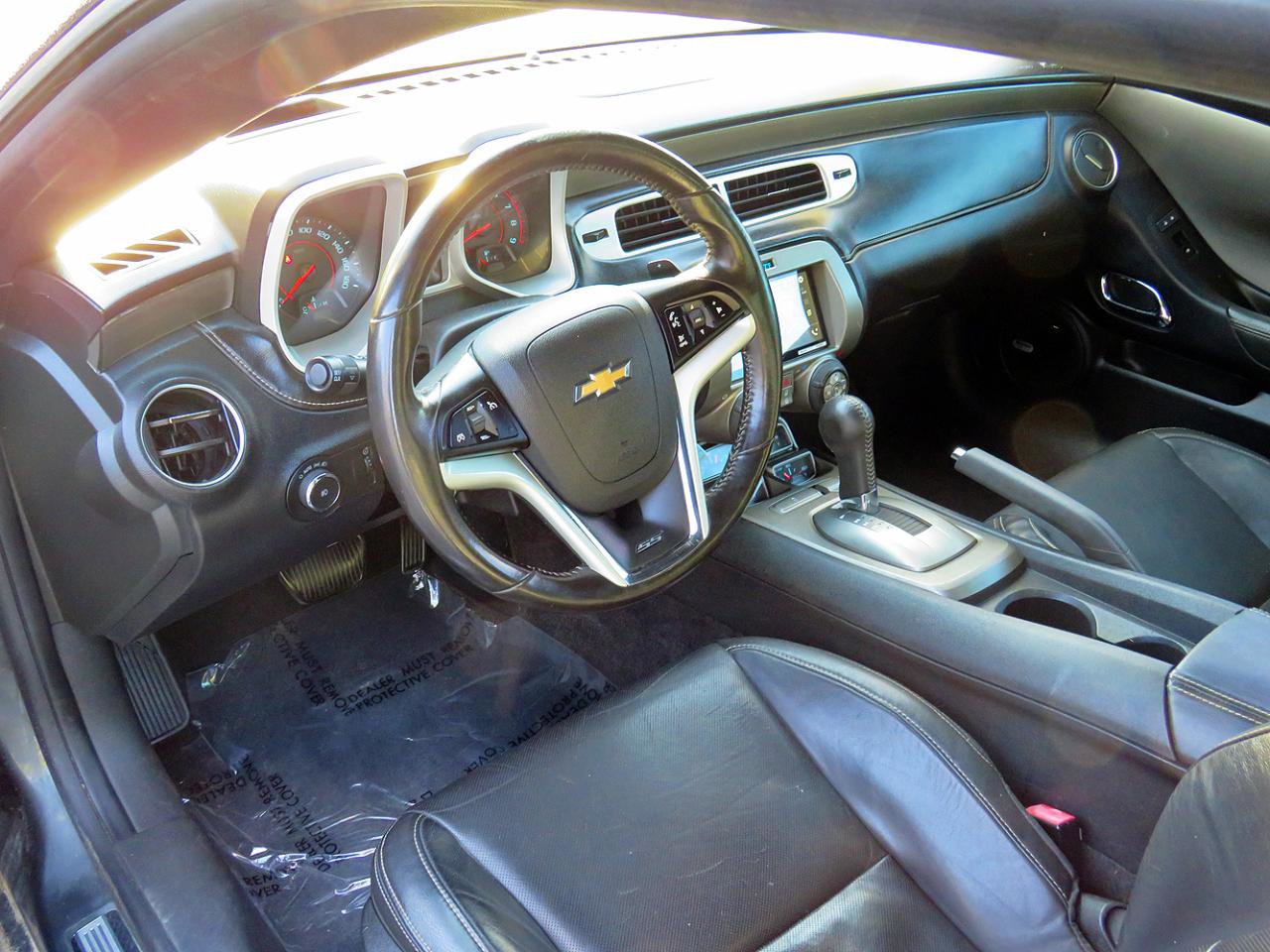 Used 2015 Chevrolet Camaro SS w/ RS Package RWD image 12