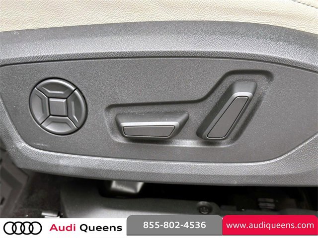 Used 2025 Audi Q4 e-tron Premium Plus w/ Premium Plus image 20