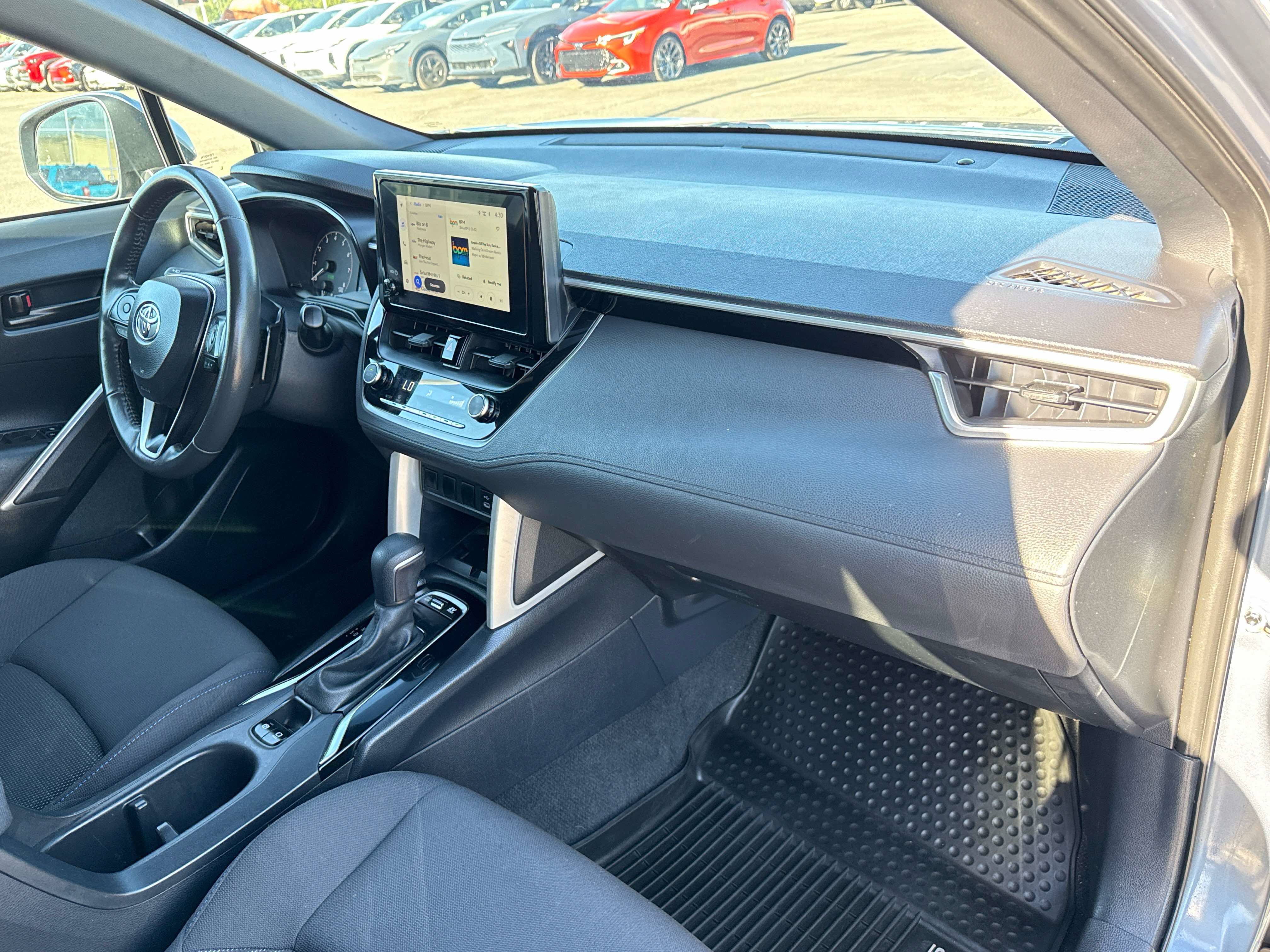 Used 2024 Toyota Corolla Cross AWD Hybrid image 18