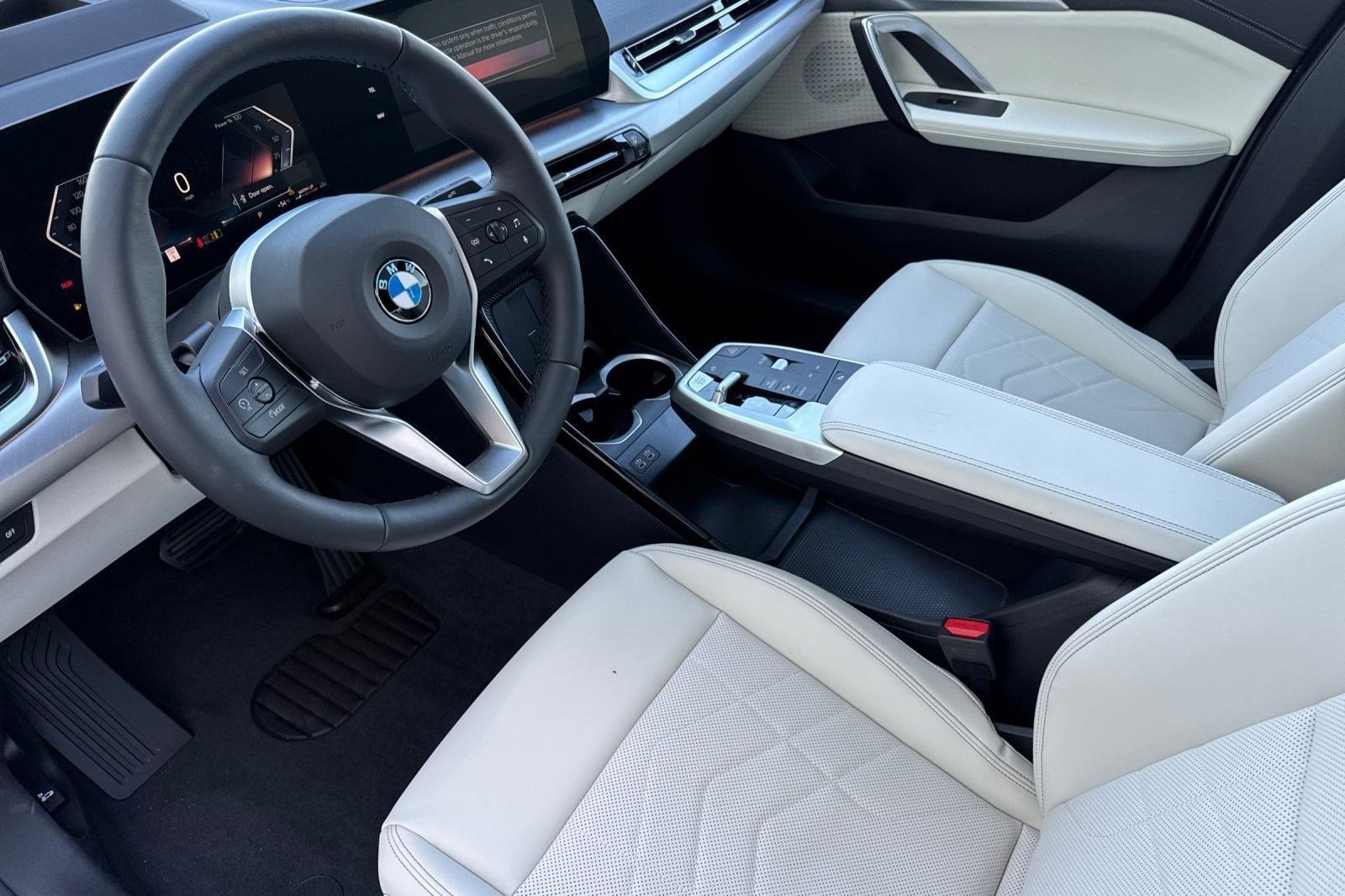New 2026 BMW X2 xDrive28i w/ Technology Package image 4