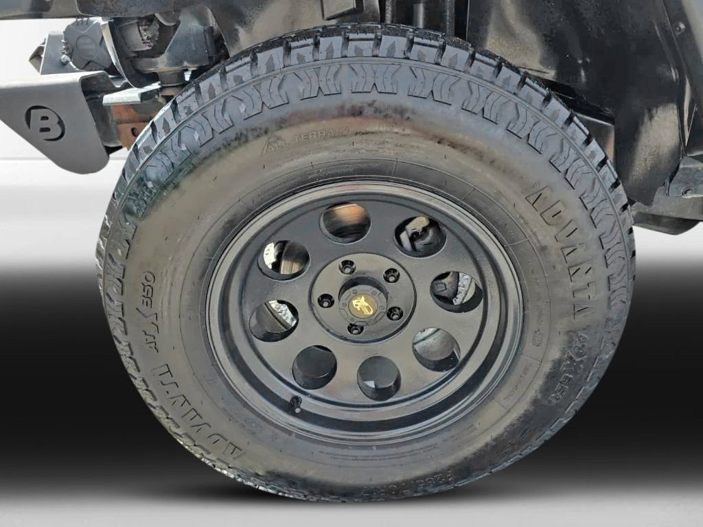 Used 2017 Jeep Wrangler Unlimited Sport w/ Quick Order Package 24S AWD/4WD image 9