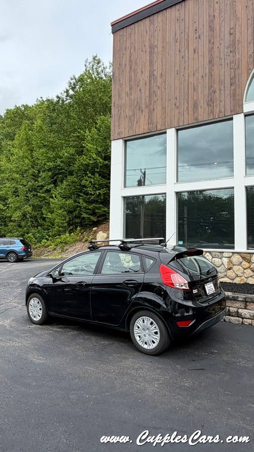 Used 2017 Ford Fiesta S FWD image 27