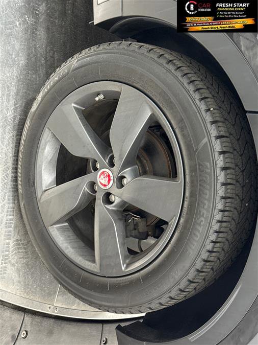 Used 2020 Jaguar E-PACE R-Dynamic S image 52