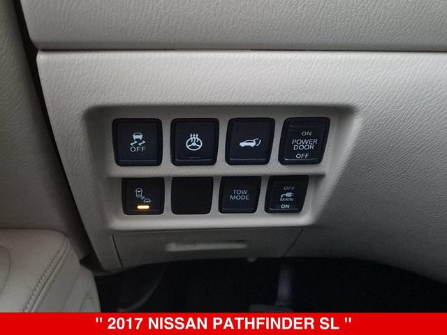 Used 2017 Nissan Pathfinder SL w/ SL Premium Package AWD/4WD image 19
