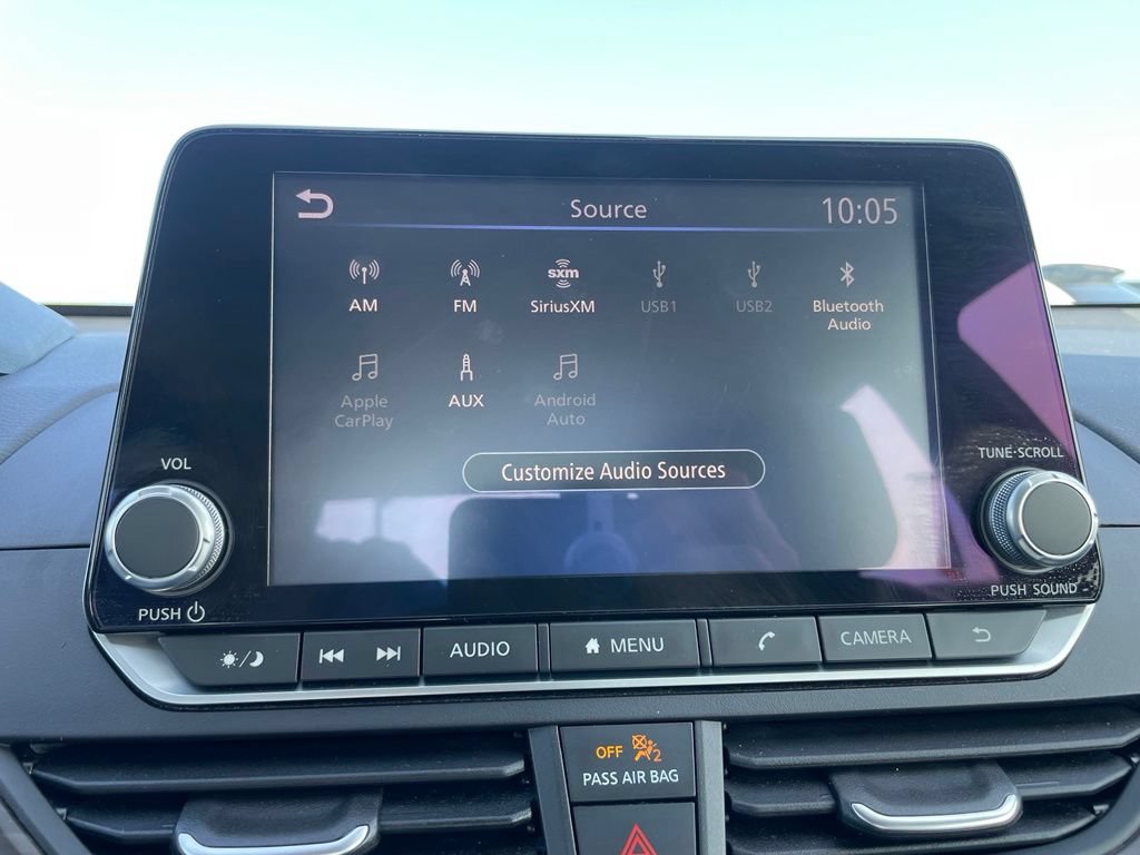Used 2024 Nissan Altima 2.5 SV FWD image 13