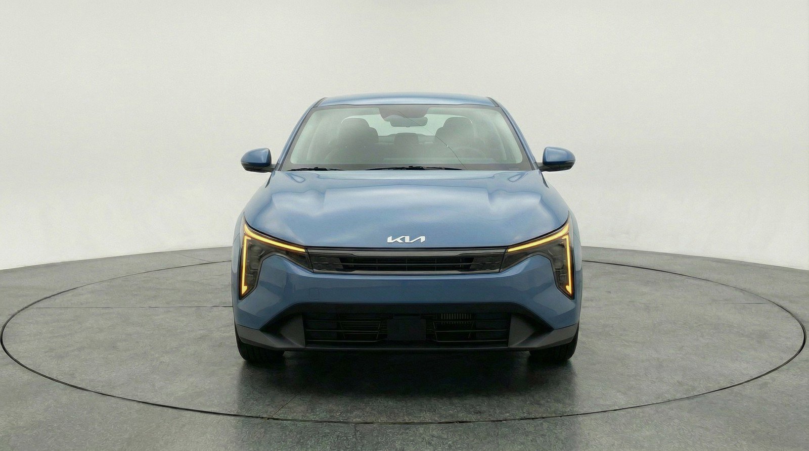 Used 2025 Kia K4 FWD image 2