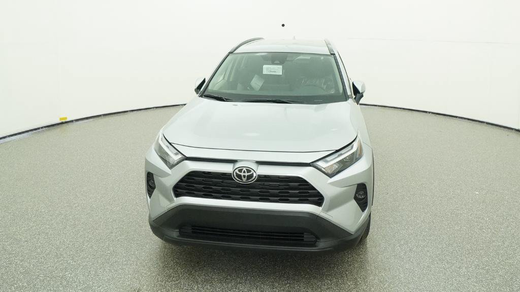 New 2025 Toyota RAV4 XLE AWD/4WD image 2