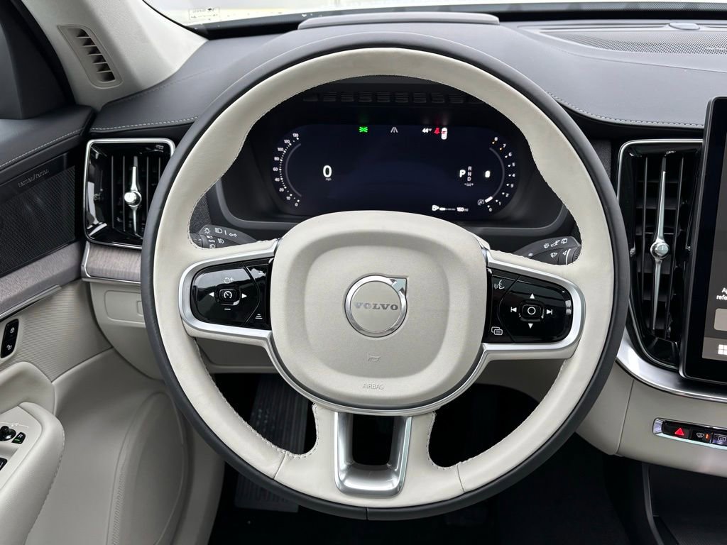 New 2026 Volvo XC90 B6 Ultra w/ Protection Package AWD/4WD image 11