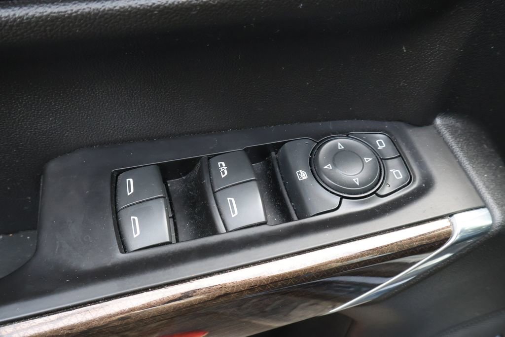 Used 2020 Chevrolet Silverado 1500 LT w/ All-Star Edition image 16