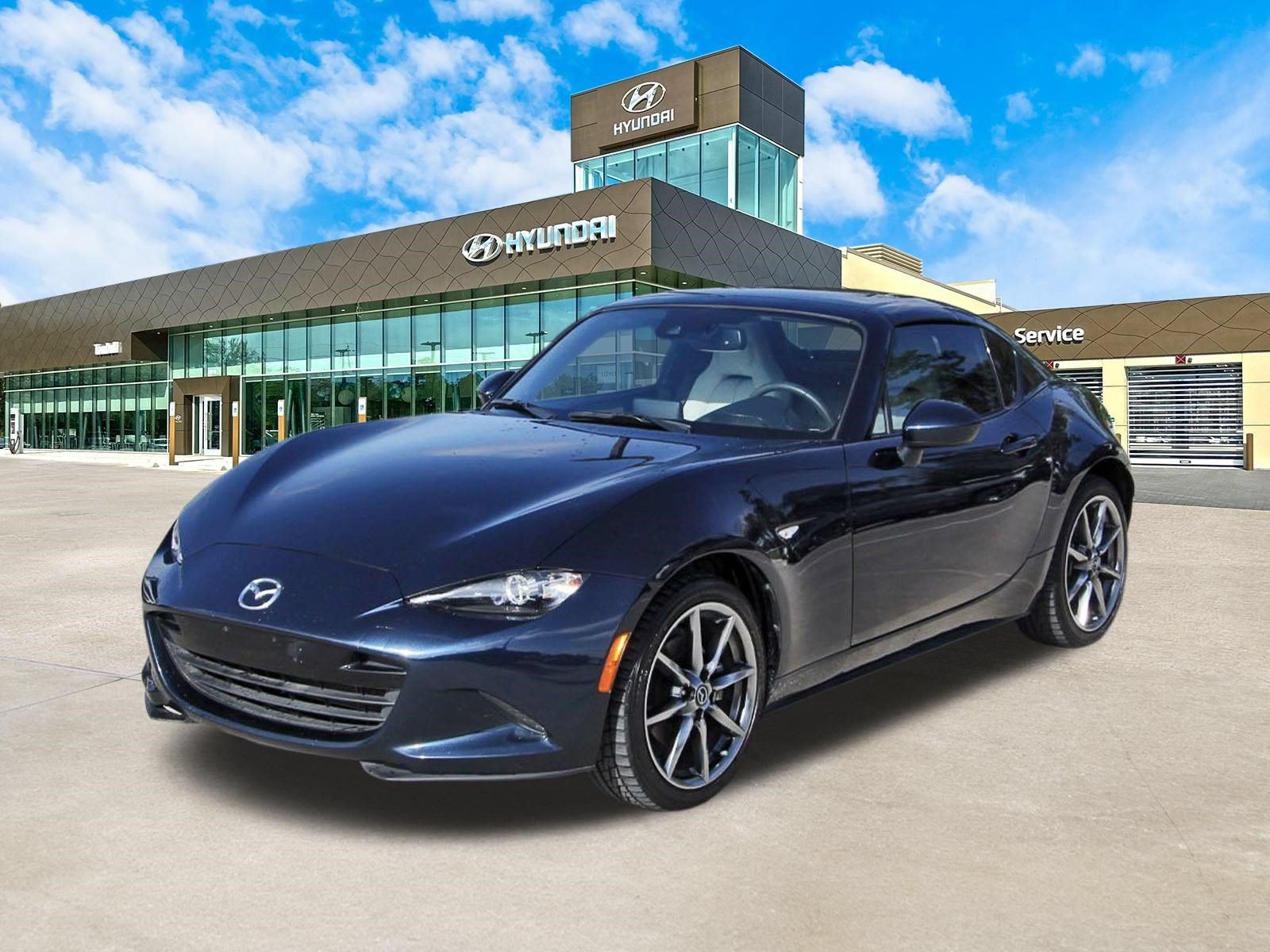 Used 2021 MAZDA MX-5 Miata RF Grand Touring RWD image 3