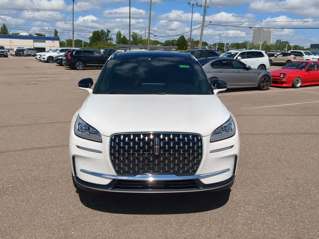 Used 2024 Lincoln Corsair Reserve w/ Equipment Group 201A AWD/4WD image 9