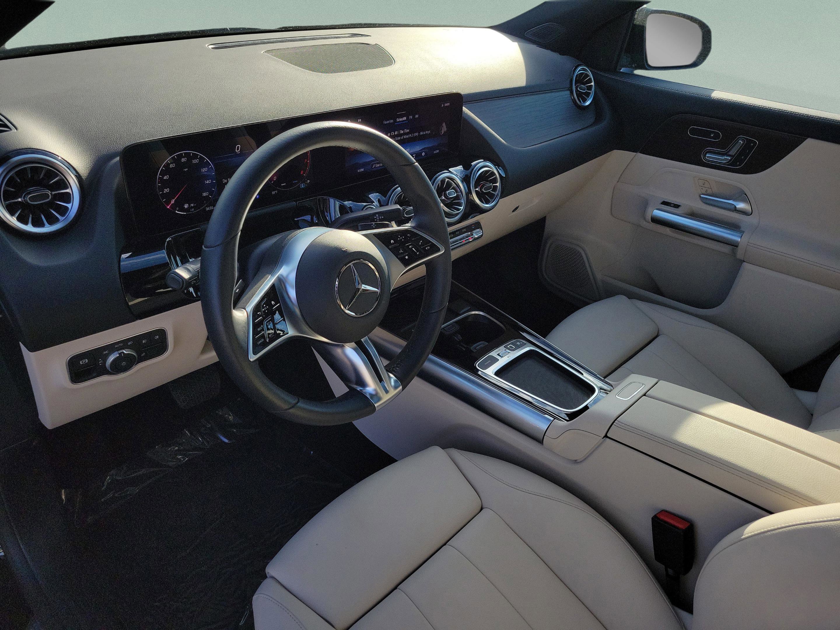 Certified 2025 Mercedes-Benz GLA 250 image 19