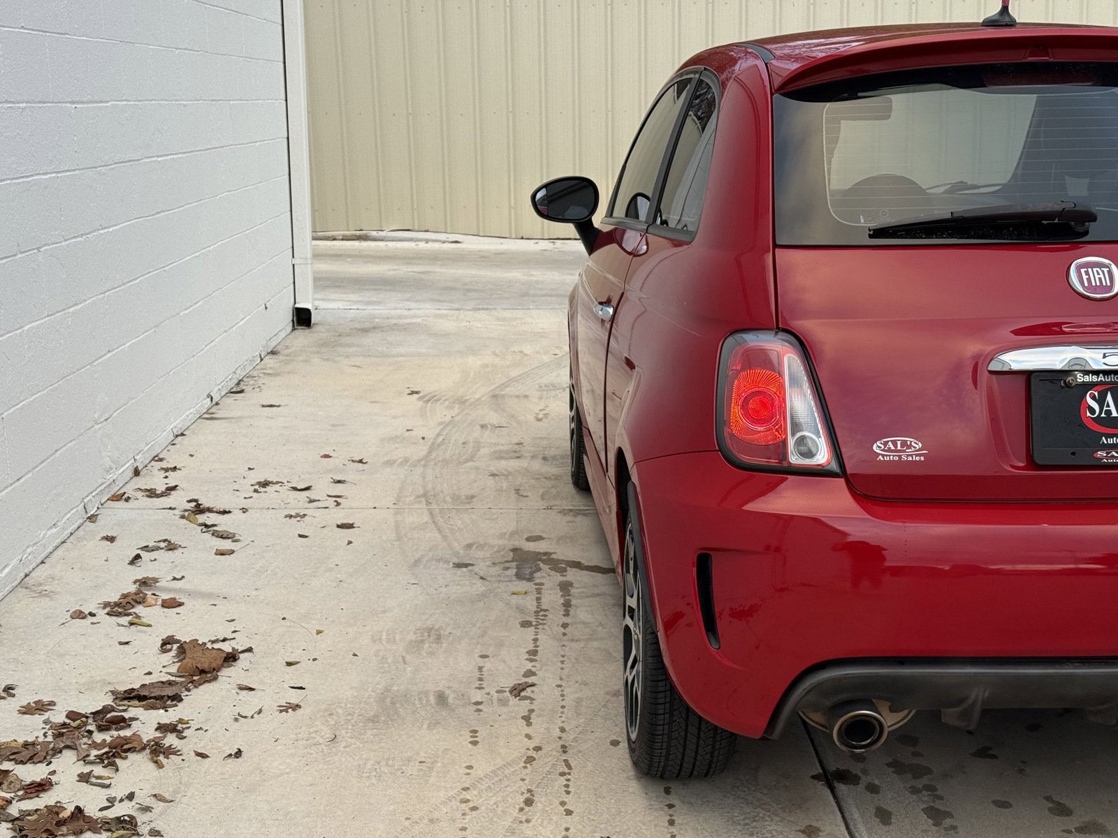 Used 2013 FIAT 500 Turbo w/ Beats Audio Pkg FWD image 10
