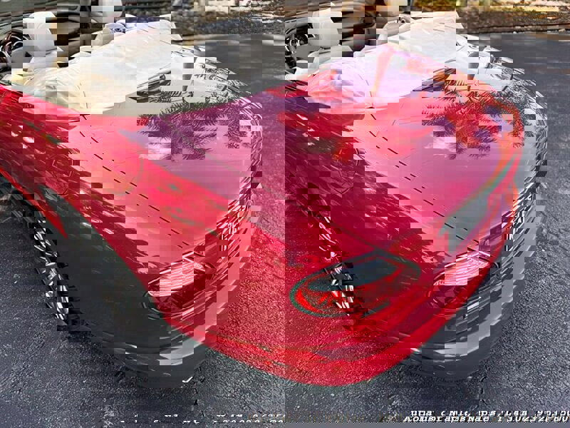 Used 2005 Jaguar XK8 Convertible image 22