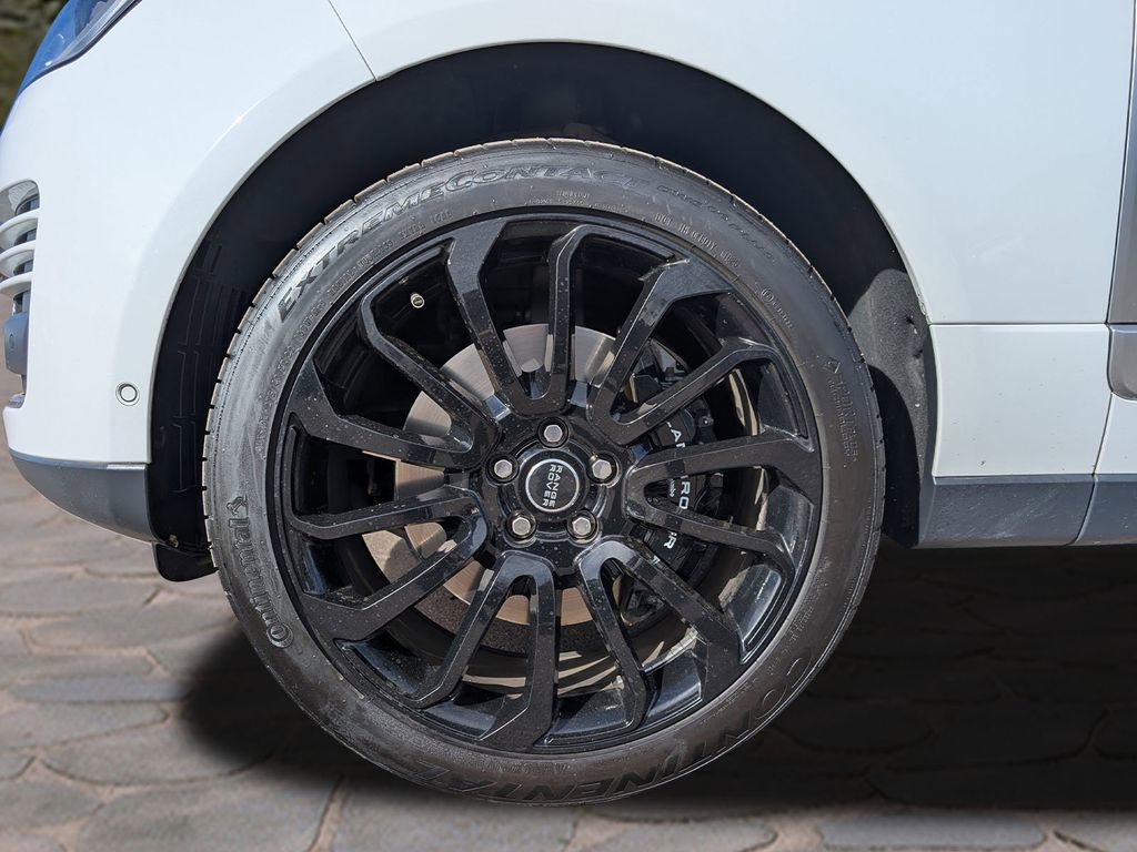 Used 2022 Land Rover Range Rover Westminster Edition image 9