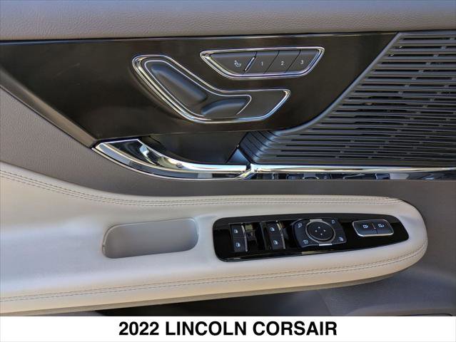 Used 2022 Lincoln Corsair Standard image 10