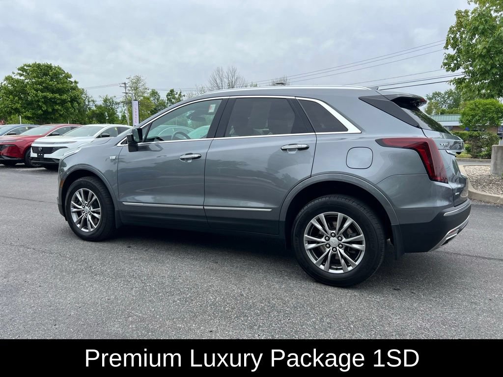 Used 2022 Cadillac XT5 Premium Luxury w/ LPO, Floor Liner Package AWD/4WD image 9