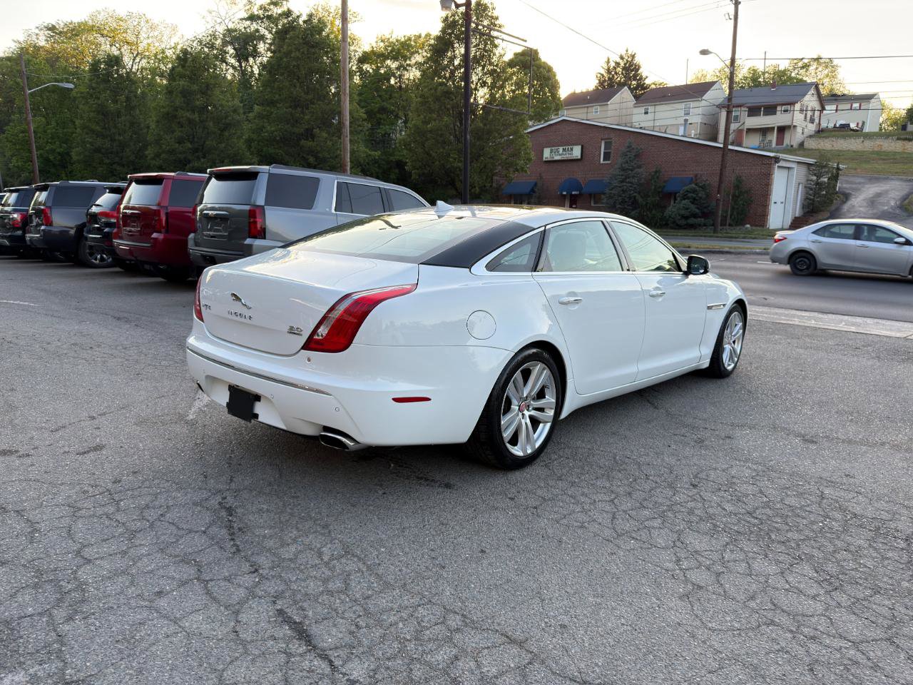 Used 2013 Jaguar XJ L Portfolio AWD/4WD image 5