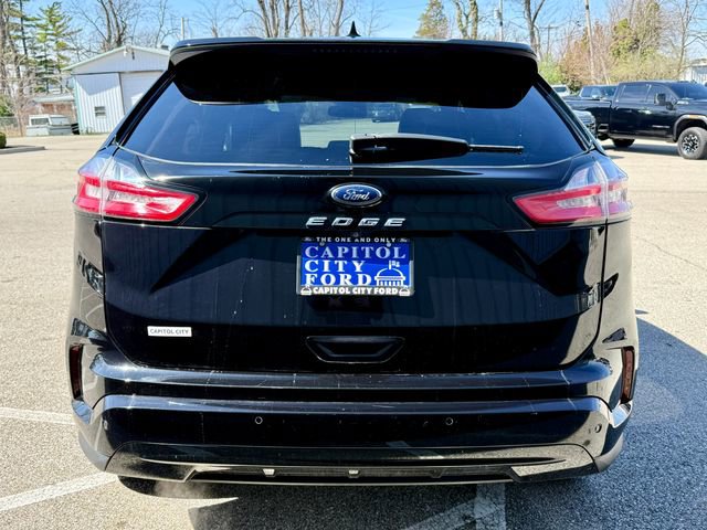 Used 2022 Ford Edge ST-Line AWD/4WD image 5