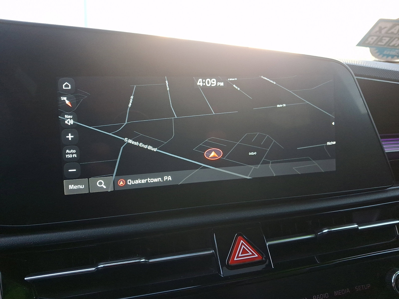 Certified 2023 Kia Niro SX Touring image 17