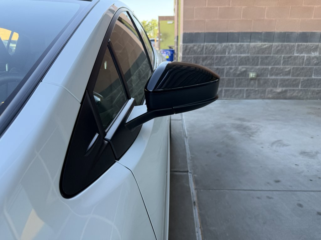 Used 2024 Toyota Prius XLE image 12