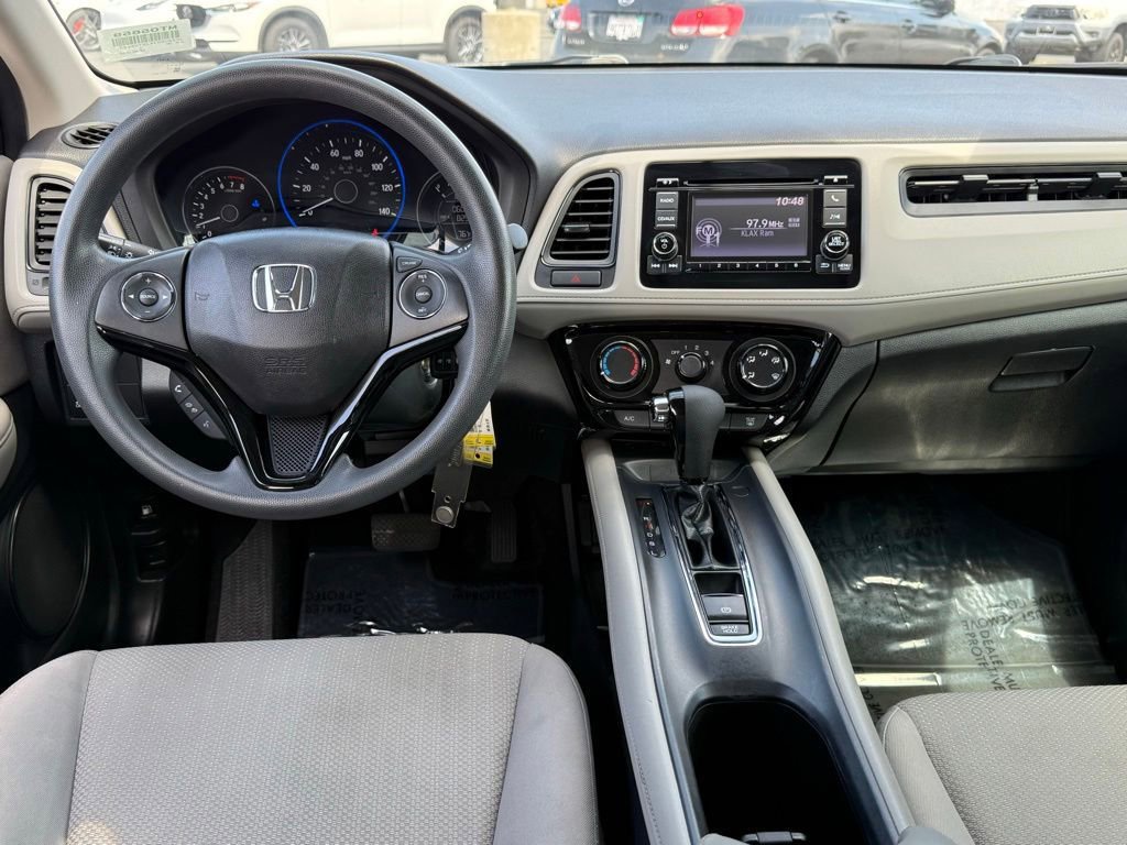 Used 2018 Honda HR-V LX image 29