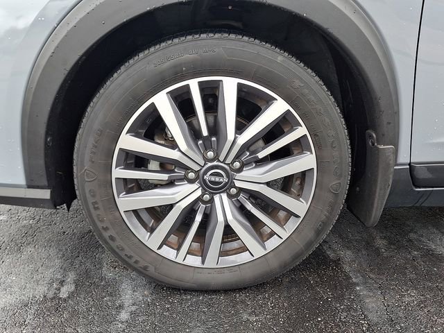 Used 2023 Nissan Kicks SV FWD image 10