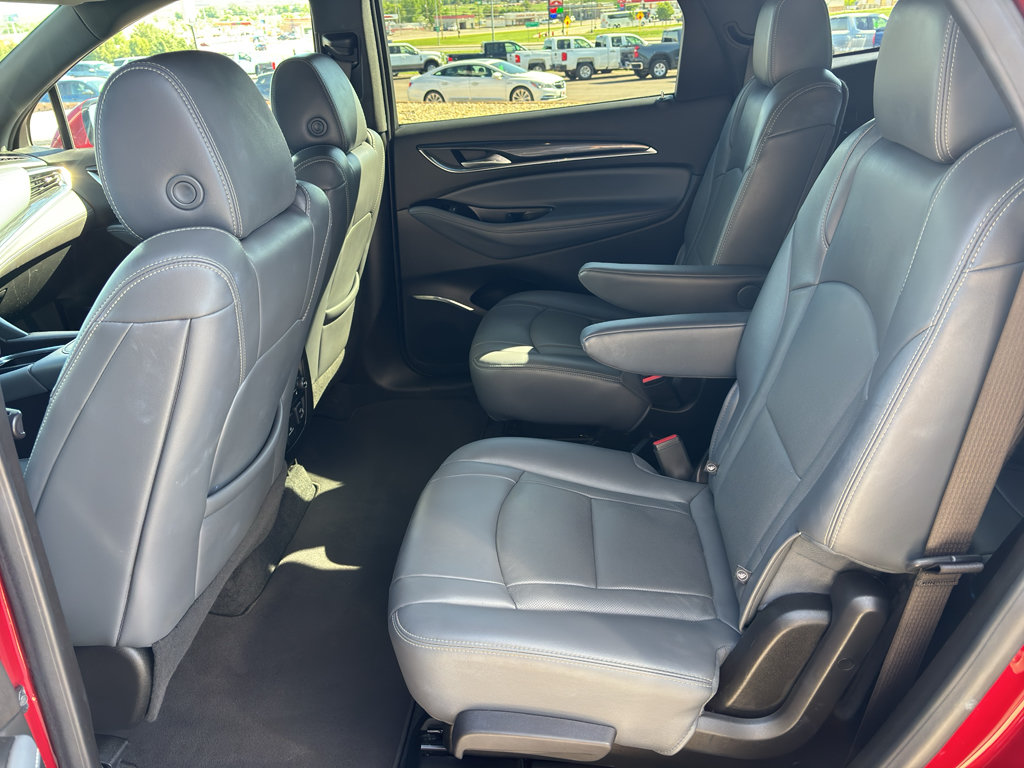 Used 2024 Buick Enclave Premium AWD/4WD image 11