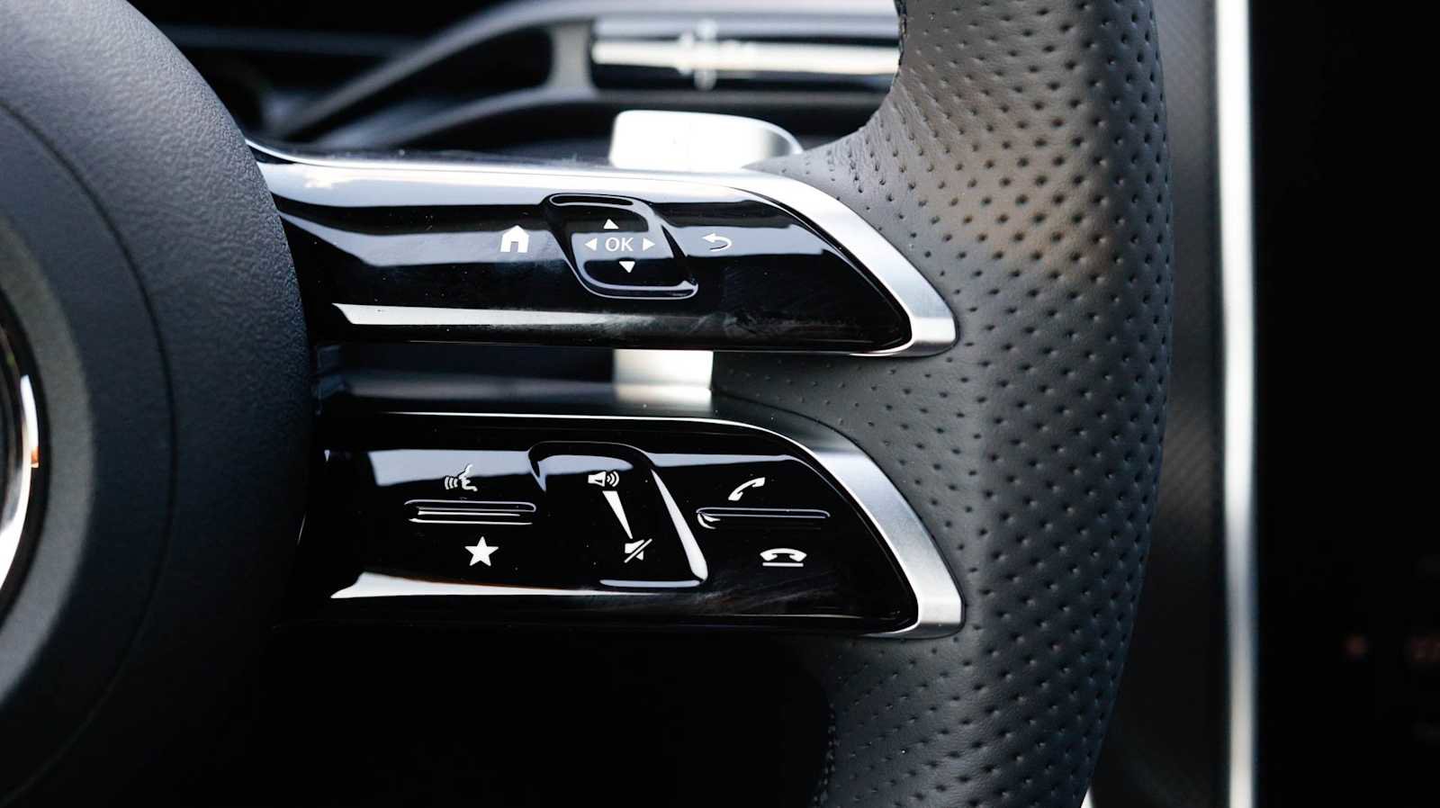 New 2026 Mercedes-Benz GLC 300 GLC 300 image 18