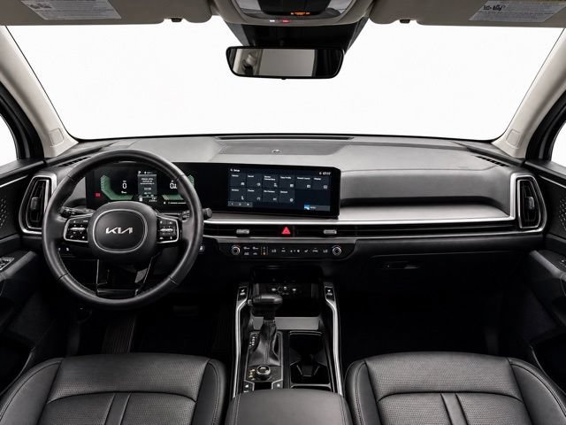 Used 2025 Kia Sorento EX AWD/4WD image 22