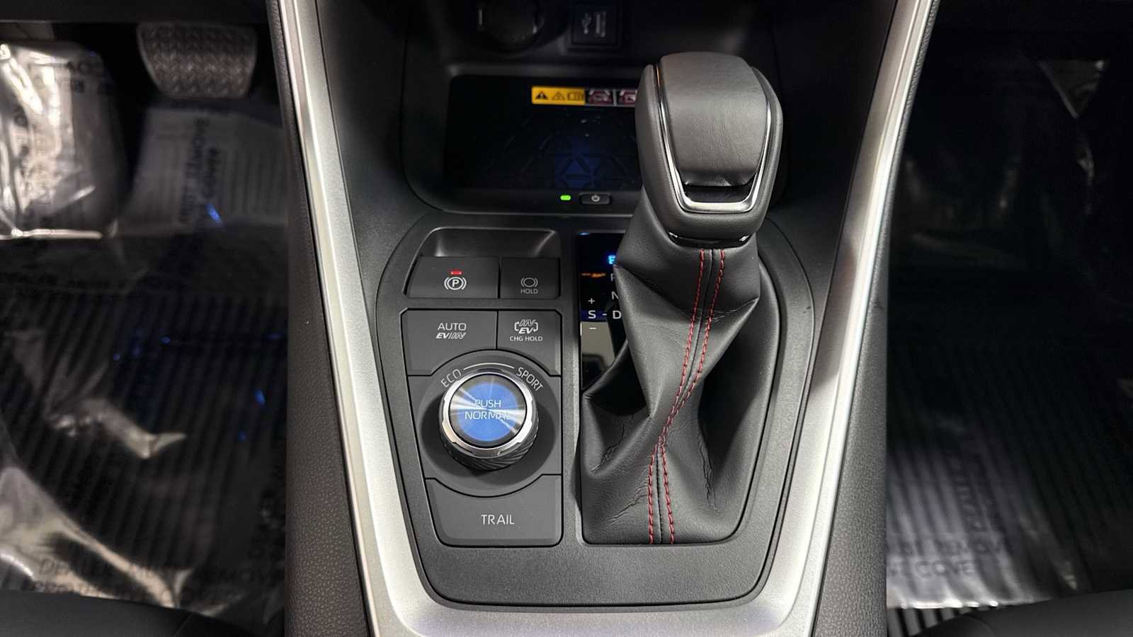 New 2025 Toyota RAV4 XSE image 22