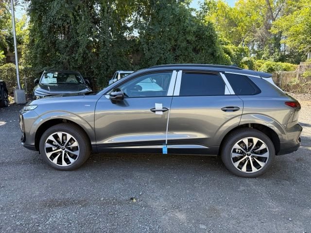 New 2026 Audi Q3 quattro 2.0T AWD/4WD image 5