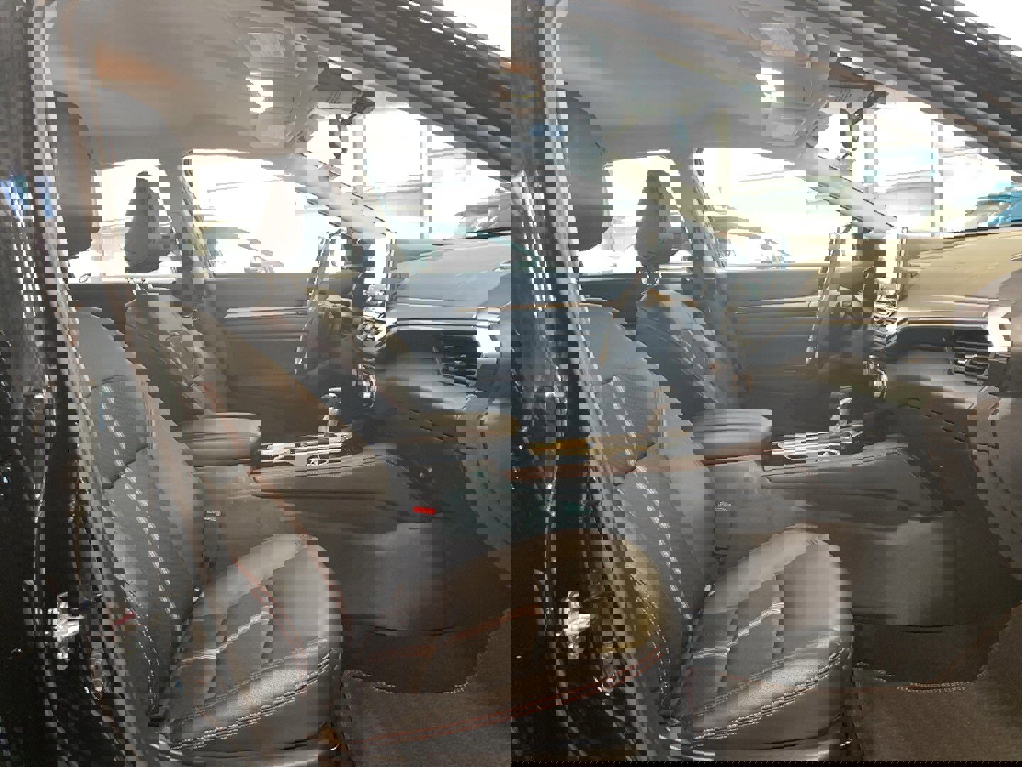 Used 2025 Nissan Altima 2.5 SR image 16