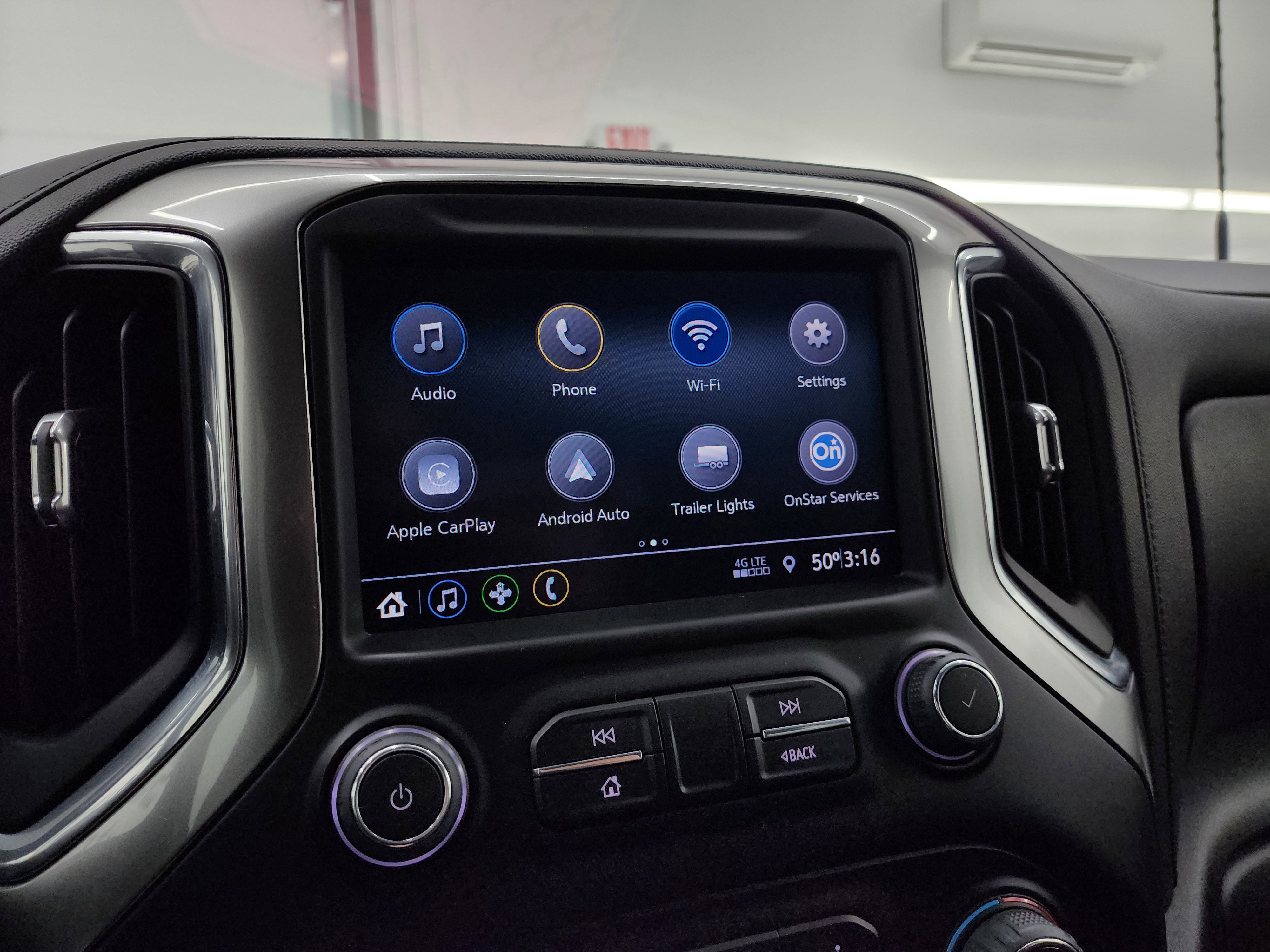 Used 2022 Chevrolet Silverado 2500 LT w/ Convenience Package image 47