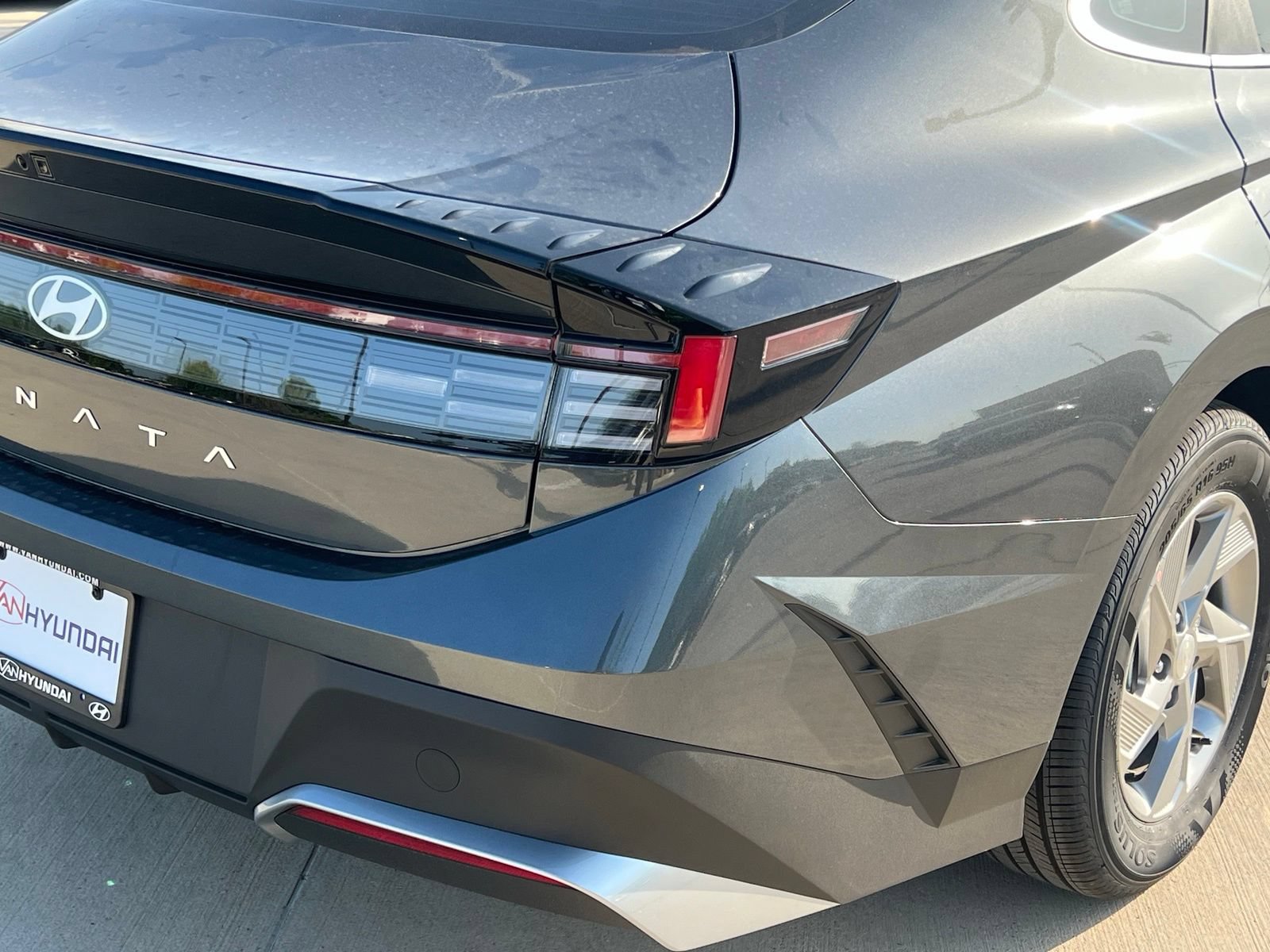 New 2026 Hyundai Sonata SE FWD image 13