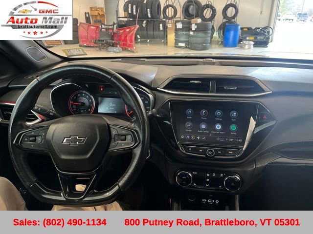 Used 2021 Chevrolet TrailBlazer RS w/ Sun and Liftgate Package image 15