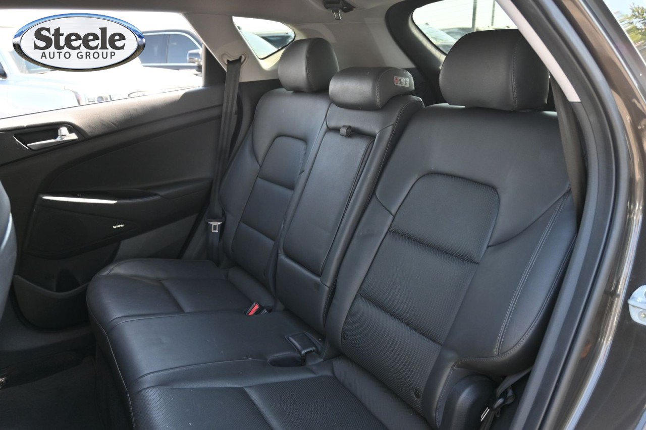 Used 2020 Hyundai Tucson Limited FWD image 20