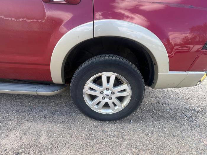 Used 2009 Ford Explorer Eddie Bauer AWD/4WD image 12