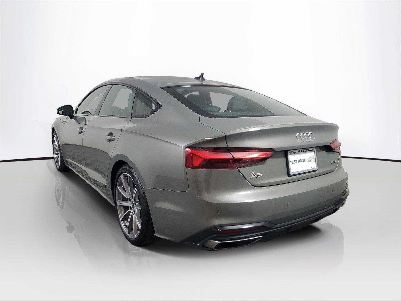 Used 2025 Audi A5 2.0T Premium Plus AWD/4WD image 4