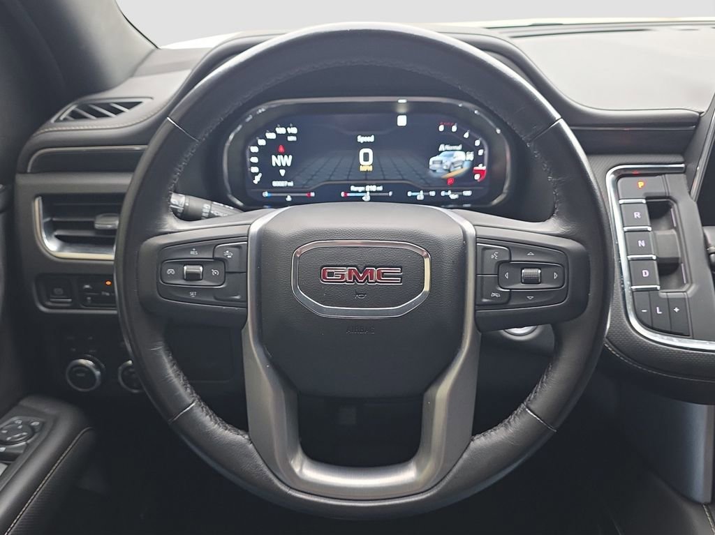Used 2023 GMC Yukon SLT image 9