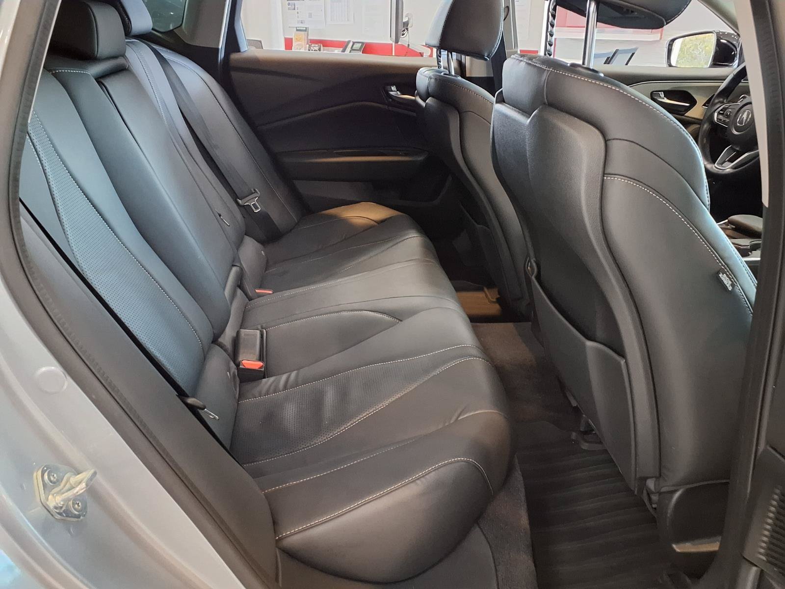 Used 2022 Acura TLX w/ Technology Package FWD image 14