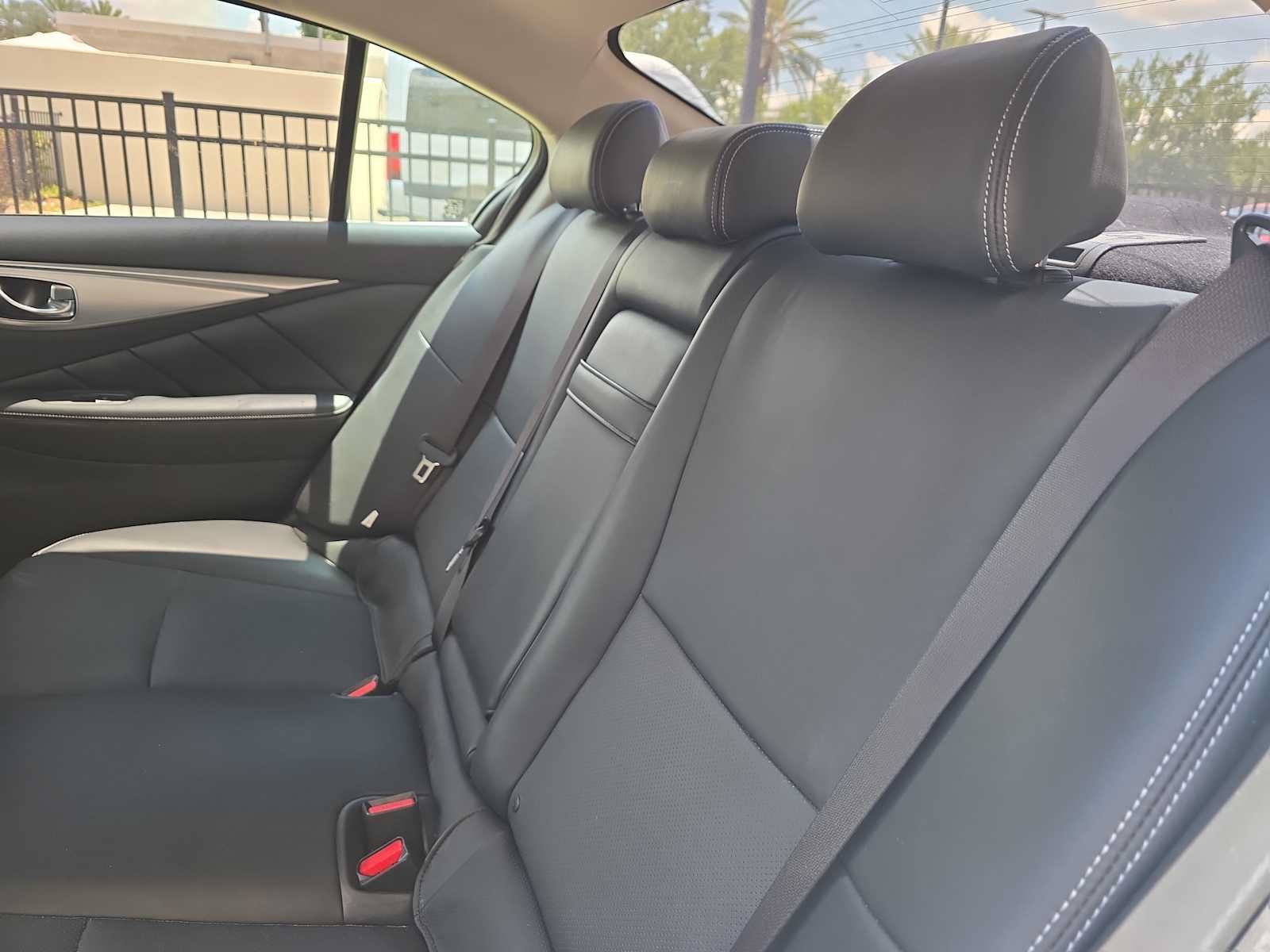 Used 2023 INFINITI Q50 Luxe w/ Cargo Package RWD image 11