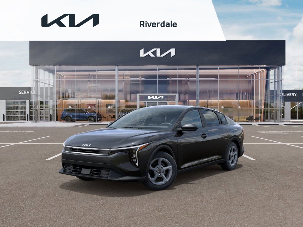 New 2025 Kia K4 LXS