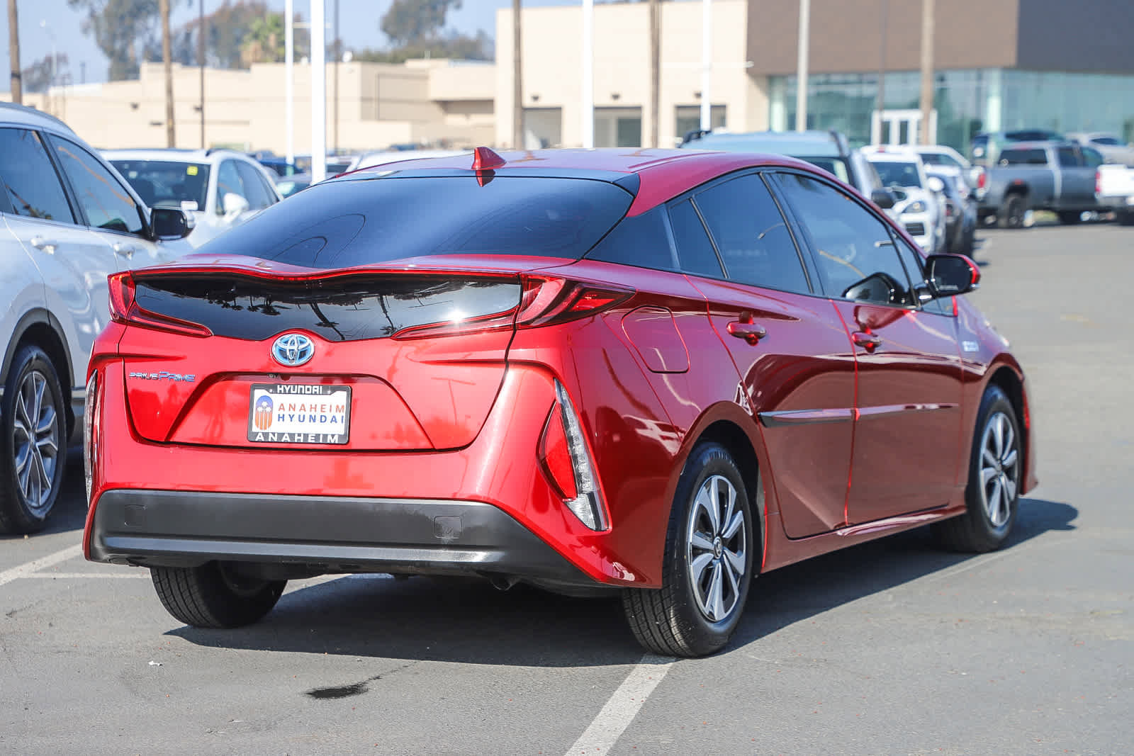Used 2018 Toyota Prius Prime Premium image 6