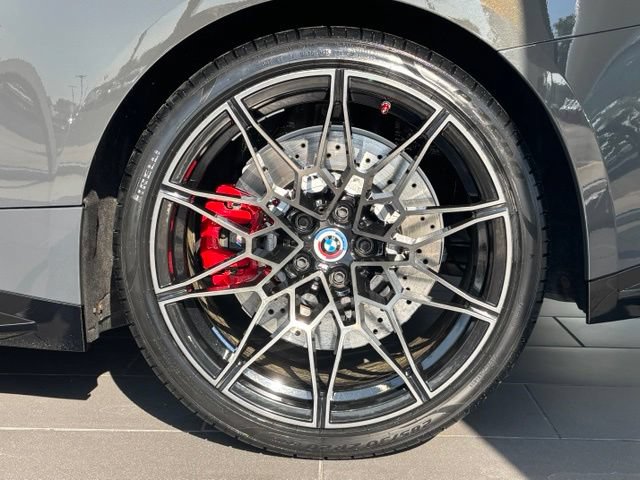 Used 2022 BMW M4 xDrive Competition w/ M Carbon Exterior Package AWD/4WD image 4