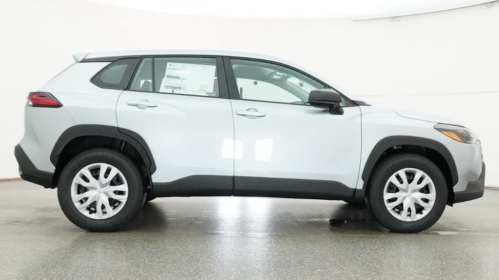 Used 2026 Toyota Corolla Cross L FWD image 22