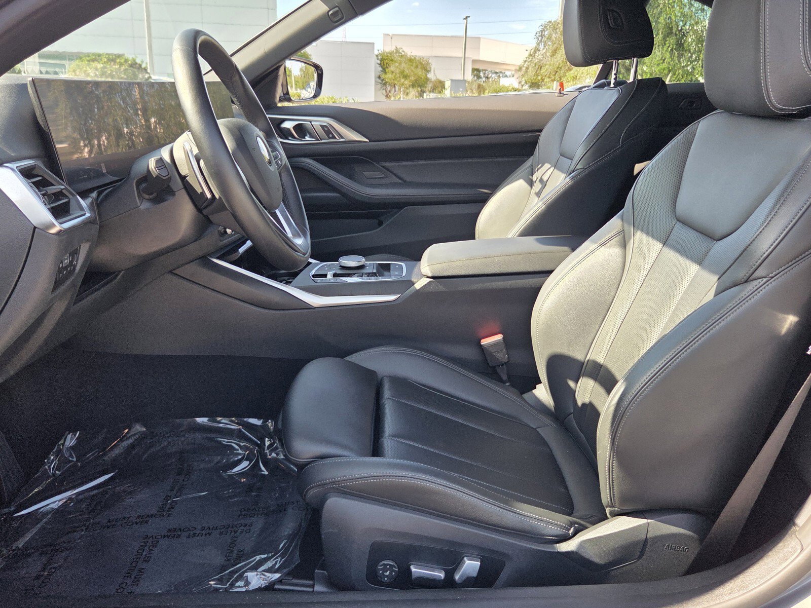 Certified 2024 BMW 430i Convertible w/ Convenience Package RWD image 10
